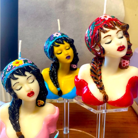 Woman Scented & Painted Candle - Picture 1 of 4
